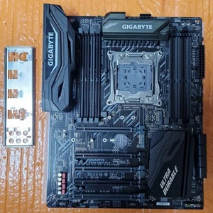 Gigabyte X299 UD4 PRO : LGA2066 X299 DDR4 ATX + IO-Shield - Picture 1 of 6