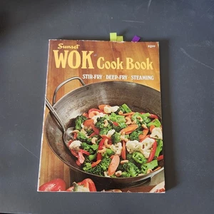 VINTAGE SUNSET COOK BOOK WOK Cook Book 1979 Lane Softcover - Imagen 1 de 3