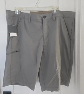 Eddie Bauer Active fit Cargo Shorts lightweight 10" inseam size 38 Gray NWT - Bild 1 von 2
