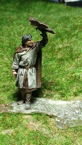 Scale3d 0/1:43 Scale Hand Painted Figure Of Medieval Falconer With Bird Of Prey - Picture 1 of 7