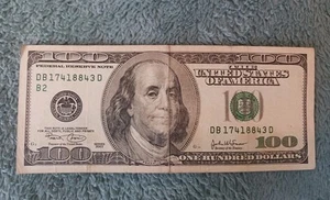 $100 bill (One Hundred Dollar Bill) - Series 2003 Vintage Old Bill - Picture 1 of 2
