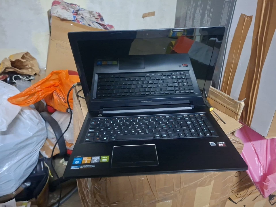 LENOVO Z50-75 - 15,6"  ( AMD A10 ) LEGGI DESCRIZIONE - Immagine 1 di 4