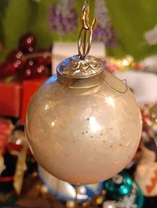 Vintage Large Blush Kugel Ball Christmas Ornament Merury Glass  Preowned - Picture 1 of 9