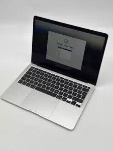 Apple MacBook Air Retina 13.3" 2020 M1 8C CPU 7C GPU 256GB SSD 8GB RAM Argento - Foto 1 di 5
