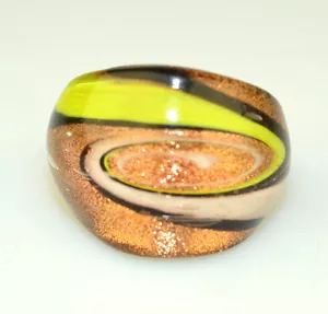 NEU RIESIGER VENEZIANISCHER KUNSTGLAS RING METALL GOLDSTEIN GRÜN SCHWARZ & WEISS GRÖSSE 9 - Bild 1 von 5