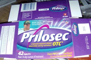 2 Brett Favre Prilosec Commemorative Packaging NFL Legend Green Bay Packers - Picture 1 of 4