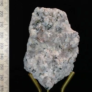 Quartz Rutilated with Riebeckite needle inclusions mineral specimen 0.25kg - Bild 1 von 8