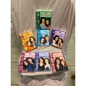 Gilmore Girls DVD TV Series Complete Series Seasons 1 - 7  - Bild 1 von 3