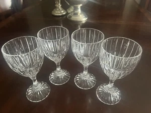 Set of 4 Mikasa Crystal Park Lane Water Goblets 6 3/4" Tall - Picture 1 of 7