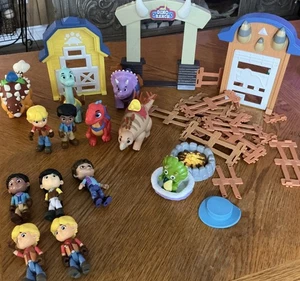 Dino Ranch Dino Ranchers Lot - Bild 1 von 8