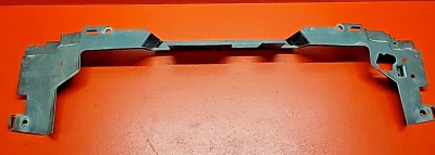 Defletor de cobertura de ar superior dianteiro Land Rover Range Rover 2013-2017 CPLA-8A303-A - Imagem 1 de 4