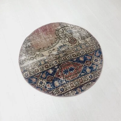 circle turkish carpet , vintage turkish round rug , 32 inches - Image 1 of 4