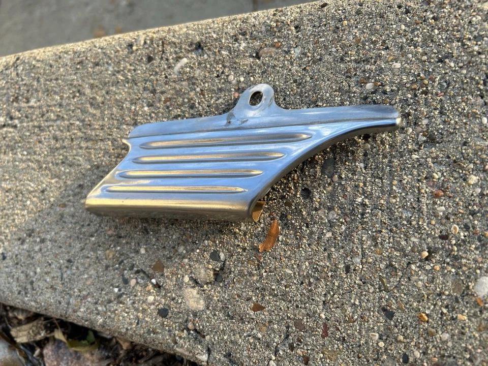 Chevrolet Del Ray & Yeoman 1958 lado del pasajero izquierdo pintura divisor moldura 58 Chevy Foto 1 de 4