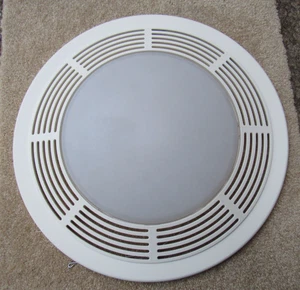 Broan Nutone 8663RP Lichtabdeckung Glaslinse / Abluftventilator Grill unbenutzt 15 Zoll - Bild 1 von 7