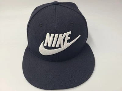 Boné Nike True Snapback chapéu lã logotipo Swoosh casual skate masculino feminino preto branco - Imagem 1 de 4