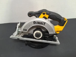 DEWALT DCS391 20-Volt Max Lithium-Ion 6-1/2 in. Cordless Circular Saw - Picture 1 of 6