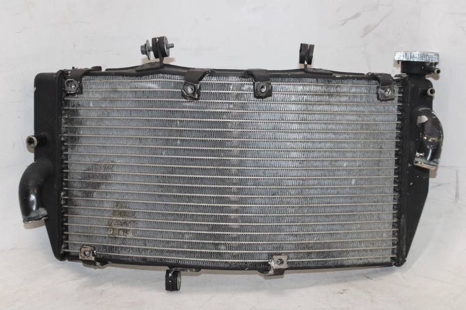 2000 Honda CBR900RR OEM ENGINE RADIATOR MOTOR COOLER COOLING RADIATER - Image 1 of 4