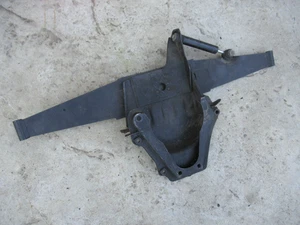 Porsche 911 Cabriolet Engine Suspension Mounting Bracket/Carrier 91137501106  - Picture 1 of 9