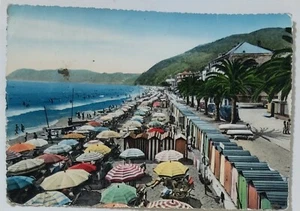 29455 Cartolina - Savona - Alassio - Riviera dei Fiori - La spiaggia - VG 19?? - Imagen 1 de 2