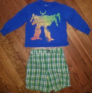 Zweiteiliges gemischtes Marken Outfit Set Größe 2T Kurzarm Shirt & Shorts Transformer - Bild 1 von 5