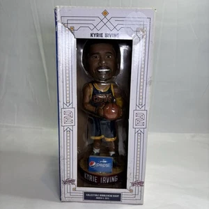 KYRIE IRVING BOBBLEHEAD 3/3/2015 CLEVELAND CAVS CAVALIERS PEPSI NBA SGA CON CAJA - Imagen 1 de 5