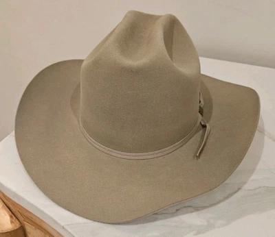 Sombrero de Vaquero Resistol XXX de Fieltro Castor De Colección - Largo Ovalado 7 1/8 - Hecho en Texas Foto 1 de 4