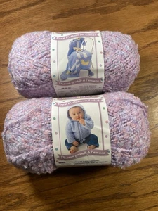 Bernat Baby Boucle Garn, Violettblüte #5 Sperrig 4 Unzen Acryl/Polyester Menge 2 - Bild 1 von 2
