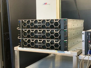 3 Knoten Proxmox ESXi Cluster Dell R740 6xGold 6152 132 Kerne 264T ZFS ceph NVME - Bild 1 von 7