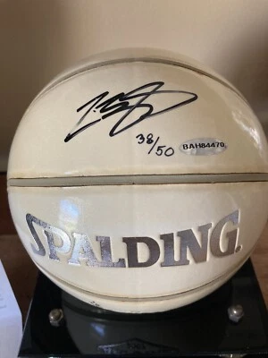 2007 ALL STAR LEBRON JAMES SIGNED LAS VEGAS MINI BASKETBALL UDA AUTOGRAPH SIGNED - Image 1 of 4