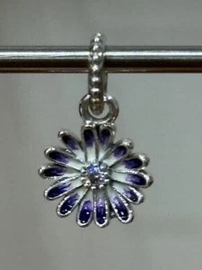 PANDORA CHARM - PURPLE DAISY s925 Sterling Silver NEW 798771C01 - Picture 1 of 3