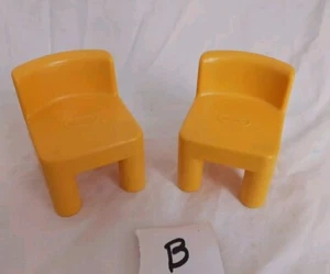Pair LITTLE TIKES Dollhouse sz ~ 2 Yellow Chairs (B) - Picture 1 of 4
