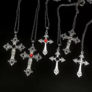 Collana orecchini pendenti croce cristiana gotico punk Gesù uomo donna - Foto 1 di 21