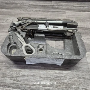 BMW Mini Cooper One S R50 R53 R55 R56 Boot Tool Kit Tool Set Lifting Jack  - Picture 1 of 8