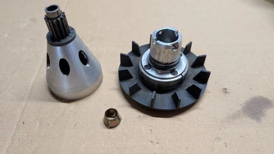 Robbe Millennium Kupplung kompl , Lüfterrad usw ,   gebraucht und schmutzig - Bild 1 von 4