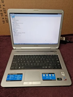 Sony Vaio VGN-NR21M Pcg-7112m Laptop 15,4" IC2D T5450 1.66GHz 2gb Ram 200Gb HDD  - Image 1 of 4