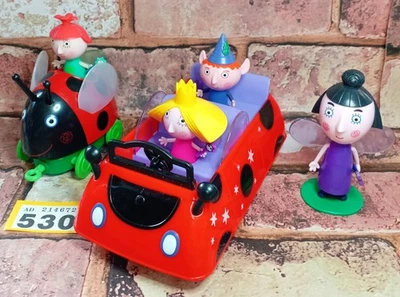Ben & Holly`s Little Kingdom Ladybird Bug Car & Figures Gaston Strawberry Y530 - Image 1 of 4