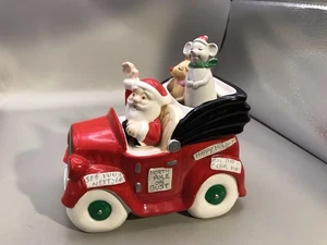 Santa’s Red Car That Plays ‘Here Comes Santa Claus” Mouse And Reindeer Move - Picture 1 of 4