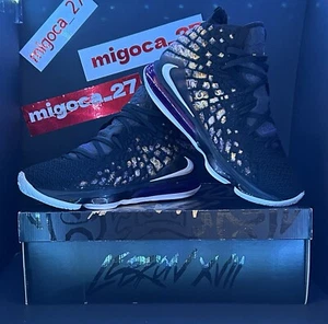 Size-10 M. Nike LeBron 17 Lakers - Picture 1 of 6