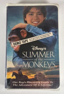 Disney Summer of the Monkeys SEALED VHS Screener Full Length Demo Tape - Foto 1 di 6