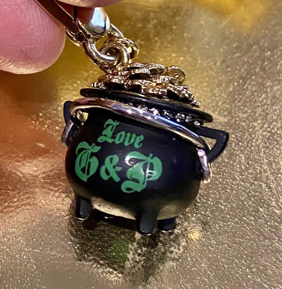 Juicy Couture RARE Limited Edition Lucky Pot O' Gold Coins Charm New In Box - Image 1 of 4