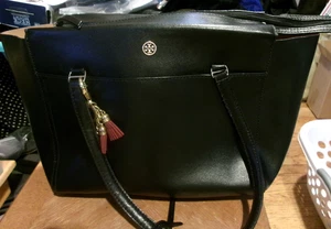 Tory Burch Borsa Robinson in pelle saffiano nera borsa media silenziosa lusso neutra - Foto 1 di 6