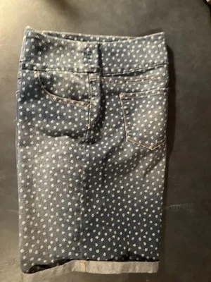 Pantalones Cortos de Jean Per Se Para Mujer XL Azul Denim Blanco Estrellas Dobladillo Enrollado Pull On Ver Fotos Foto 1 de 4