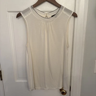 Blusa sem mangas Banana Republic feminina média cor creme - Imagem 1 de 4