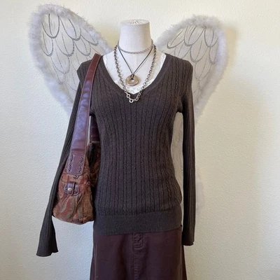 Classic Brown Cable Knit V Neck Long Sleeve Cotton Sweater Preppy Fitted Cozy - Image 1 of 4