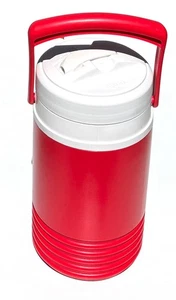 Igloo Portable 1/2- Gallon Sport Water Beverage Jug Cooler with Flip Cap Red - Picture 1 of 9