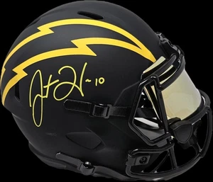 Justin Herbert Signed Eclipse Black Full Size Helmet Beckett Authentic + Visor - Foto 1 di 8