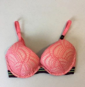 Victoria’s Secret Very Sexy Lightly Lined Plunge Bra 32DD NWT - Picture 1 of 7