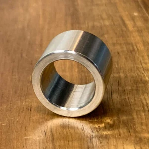 EXTSW 5/8” ID x 3/4” OD x 5/8” Dicke 316 Edelstahl Abstandhalter - Bild 1 von 4