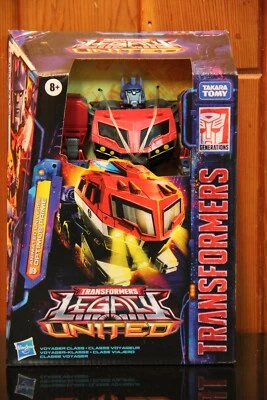 Transformers Legacy United Animated Optimus Prime Voyager Class - Image 1 of 4