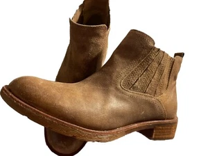 Söfft AQUA Leather Suede Pull On Waterproof Boots Women Size 8M Made In Cambodia - Picture 1 of 12